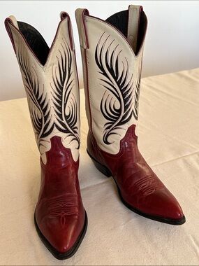 Vintage Code West Cowgirl Boots